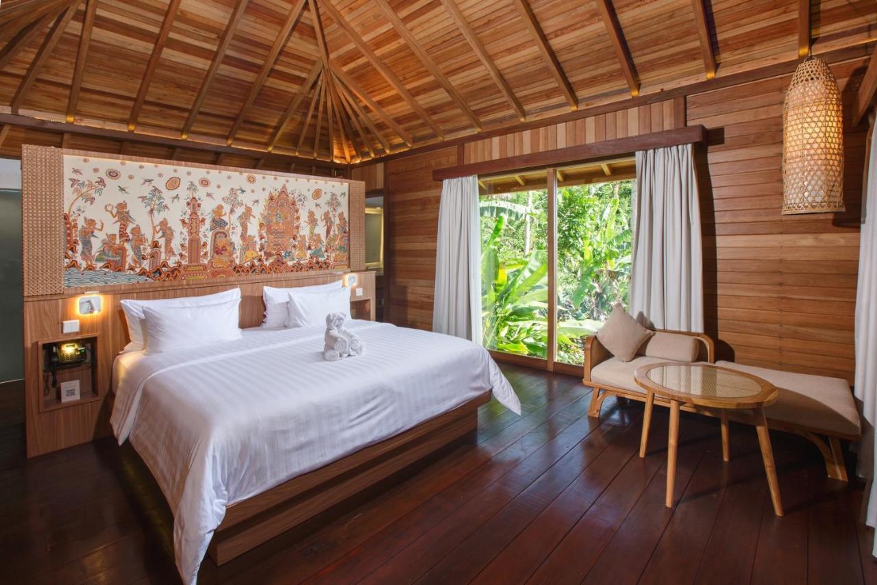 Giriwood Hotel & Villa Munduk エクステリア 写真