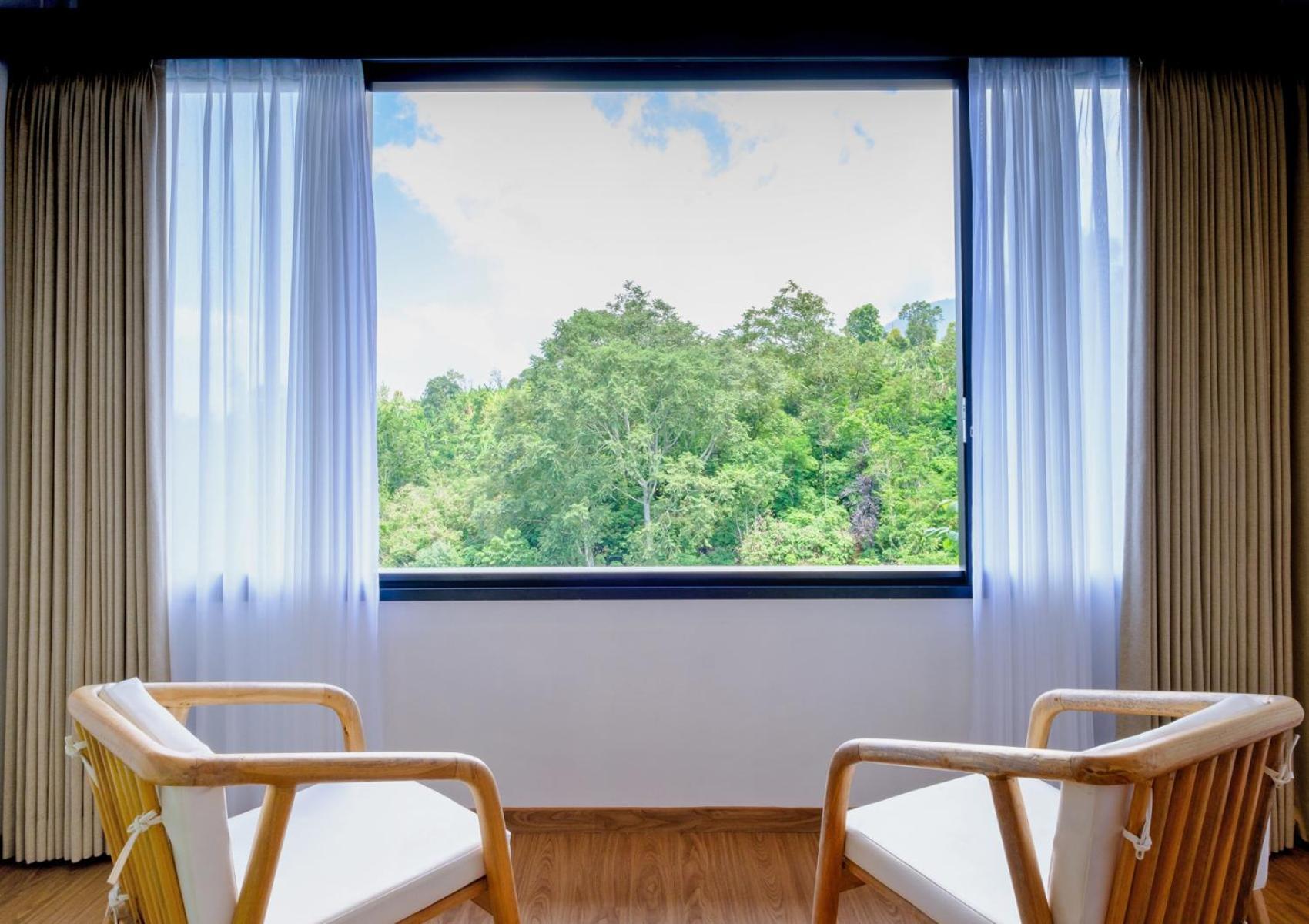 Giriwood Hotel & Villa Munduk エクステリア 写真